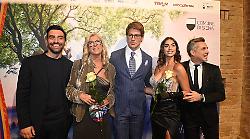 Stagione teatrale di Siena, sul red carpet dei Rinnovati una parata di stelle