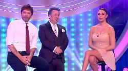 Belen e il finto De Martino a confronto: la magia del GialappaShow