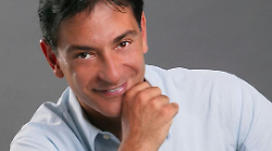 L'oroscopo di Paolo Fox per sabato 8 novembre: nuove energie e scelte consapevoli per un weekend vivace. Cosa aspettarsi, segno per segno