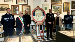 Colle di Val d'Elsa riabbraccia il grande tesoro artistico ritrovato dai carabinieri