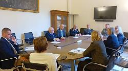 Furti, risse, spaccio e bivacchi a Poggibonsi: ecco la risposta di sindaco e Prefetto