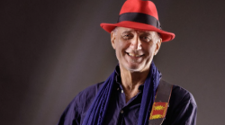 L'attore senese Francesco Burroni fra i protagonisti de "L’altro ispettore" con Cesare Bocci e Alessio Vassallo