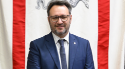 La Regione all’attacco di Pam. Lenzi: “Ritiri i licenziamenti”