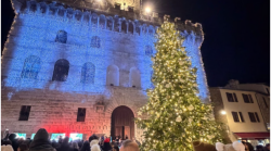 Montepulciano invasa dai turisti