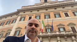 Caso David Rossi, la Commissione va avanti: focus sul movente finanziario, ci sar&agrave; una nuova perizia