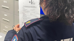 Accusato di omicidio e ricercato in tutta Europa, la Polizia di Siena lo arresta