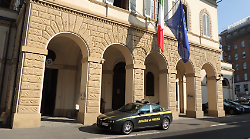 Guardia di Finanza, assegnati due nuovi giovani ufficiali alla provincia di Siena: chi sono