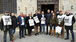 Beko, la vertenza in un calendario: 12 mesi di lotta negli scatti di Carlo Neri. &ldquo;E&rsquo; il racconto di una ferita&rdquo;