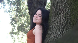 Trovata morta in casa dalla mamma a 26 anni, venerd&igrave; l'autopsia