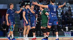 L'Emma Villas sbanca Aversa e si qualifica per la Coppa Italia