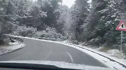 Un viaggio nella neve che imbianca il Chianti. Il video