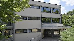 Lista stupri sui muri del Sarrocchi. La preside: "Molto arrabbiata come insegnante, donna e madre"