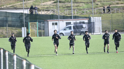 Robur, il primo allenamento post Bellazzini: pochi tifosi e tante facce scure