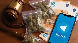 Droga spacciata sulla chat di Telegram, 13 persone dal giudice: al via l'udienza preliminare