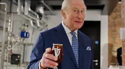 Re Carlo arriva su Prime Video: la trama, il trailer e cinque curiosit&agrave; che non sapevi sul sovrano