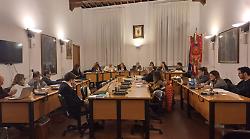 Poggibonsi, Consiglio comunale compatto in difesa del punto nascita di Campostaggia