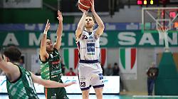 La Mens Sana &egrave; regina del derby contro un'ottima Virtus