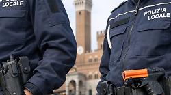 Agli agenti di Polizia Locale in dotazione la pistola che spara peperoncino