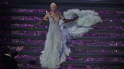 I 7 momenti pi&ugrave; iconici di Bianca Balti, dalle pubblicit&agrave; e le sfilate a Sanremo