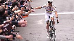 Strade Bianche 2026, il trionfo di Pogacar: "Mi sono detto che sarei dovuto andare a tutta fino in cima e cos&igrave; &egrave; stato"