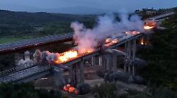 Siena-Grosseto, la spettacolare demolizione del viadotto la Coscia - il video