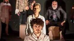 Teatri di Siena, &ldquo;AmletOne&rdquo; ai Rozzi chiude il cartellone &ldquo;Extra Sipario&rdquo;

