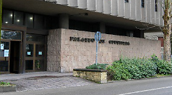 Spaccio di droga nelle strade di Poggibonsi: in udienza ricostruiti i traffici