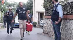 Femminicidio di Yuleisi, in aula i poliziotti ricostruiscono la scena del crimine: "Sangue e odore di polvere da sparo"