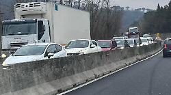 Autopalio, un calvario senza fine. Pd e Casa Riformista: "Gravi disfunzioni, manca una visione di futuro"