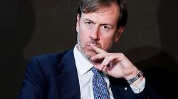 Palermo in pole per la guida di Mps: in seconda fila Corrado Passera e Carlo Vivaldi