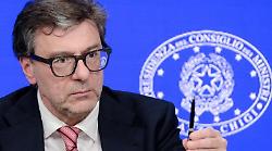 Mps, Giorgetti esulta: &ldquo;Orgogliosi di aver risanato la banca&rdquo;