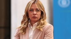 Carburanti, Meloni "Tagliamo 25 centesimi al litro"