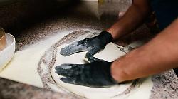 Pizza e bibita sempre pi&ugrave; care, prezzi in aumento nelle citt&agrave; italiane