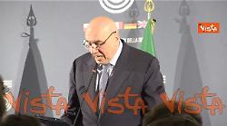 Crosetto: "Necessario uno stretto coordinamento tra alleati su aiuti all'Ucraina"