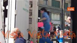 Bonelli, Landini, Schlein e Fratoianni leggono articoli della Costituzione in piazza contro l'odio