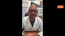Matteo Bassetti: Parte della politica specula su vaccini. Chi dice di non farli un povero ignorante