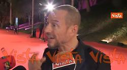 Stefano Accorsi: "Non lasciamo sole le persone manipolate o vittime di violenza"