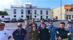 "La Forza che unisce", ecco il backstage del Calendario della Difesa firmato da Massimo Sestini