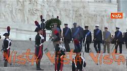Giornata ricordo caduti militari, il Ministro Crosetto rende omaggio al Milite Ignoto al Vittoriano