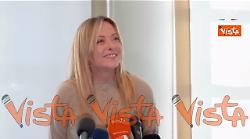 Bacchette o forchette? La diplomazia secondo Meloni e Takaichi a tavola