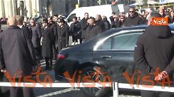 Funerali di Valentino, l'arrivo del feretro alla Basilica di Santa Maria degli Angeli a Roma