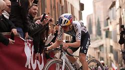 Thomas Pidcock a Strade Bianche