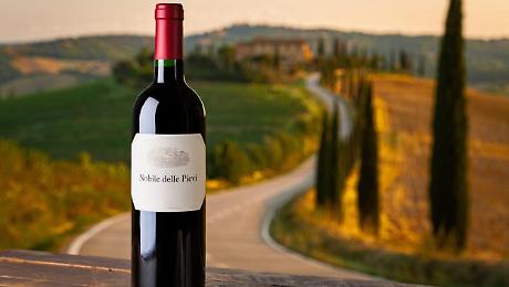 Bottiglia vino Nobile delle Pievi falsa ai ia
