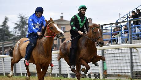A Monteroni d'Arbia tornano le corse in notturna