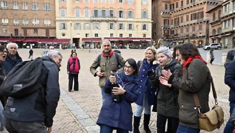 Vittoria no Piazza del Campo