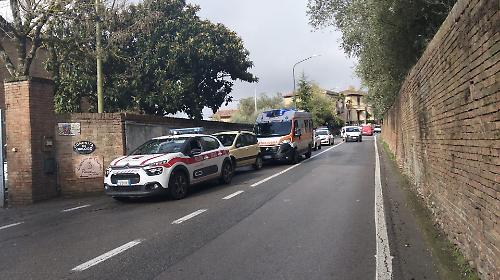 incidente via picolomini siena