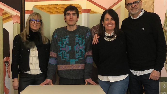 consegna della seta per il Drappellone a Ismaele Nones