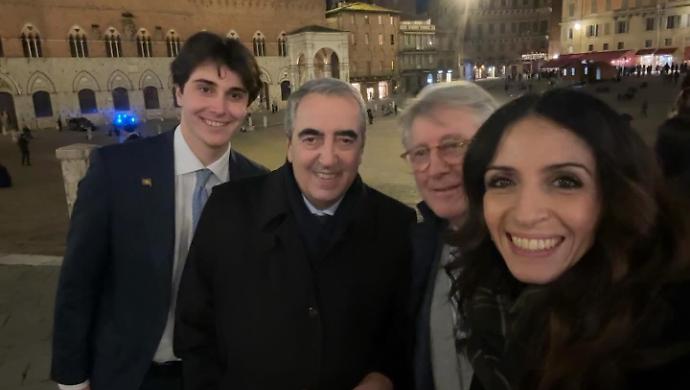 sara pugliese con gasparri