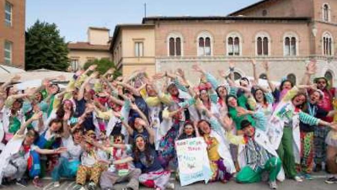 Appello di NaSienasi: &ldquo;Attenti a chi chiede soldi spacciandosi per noi&rdquo;