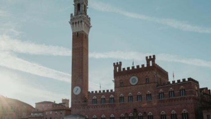 I sindacati bocciano la riapertura della torre del Mangia
